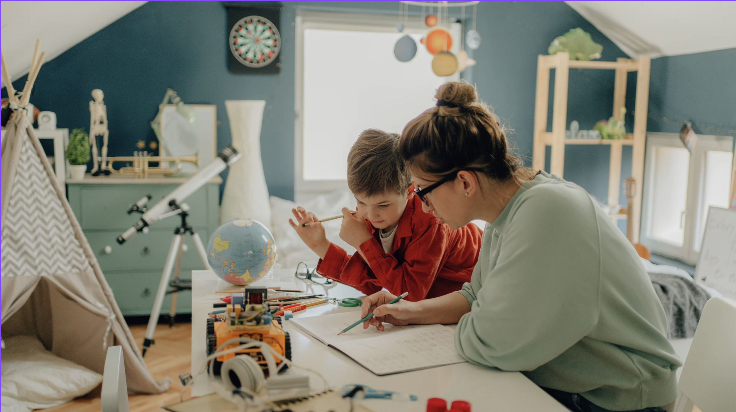 Journée CNED à la maison : planning et conseils pratiques — ressource pour les familles à Paris 11e