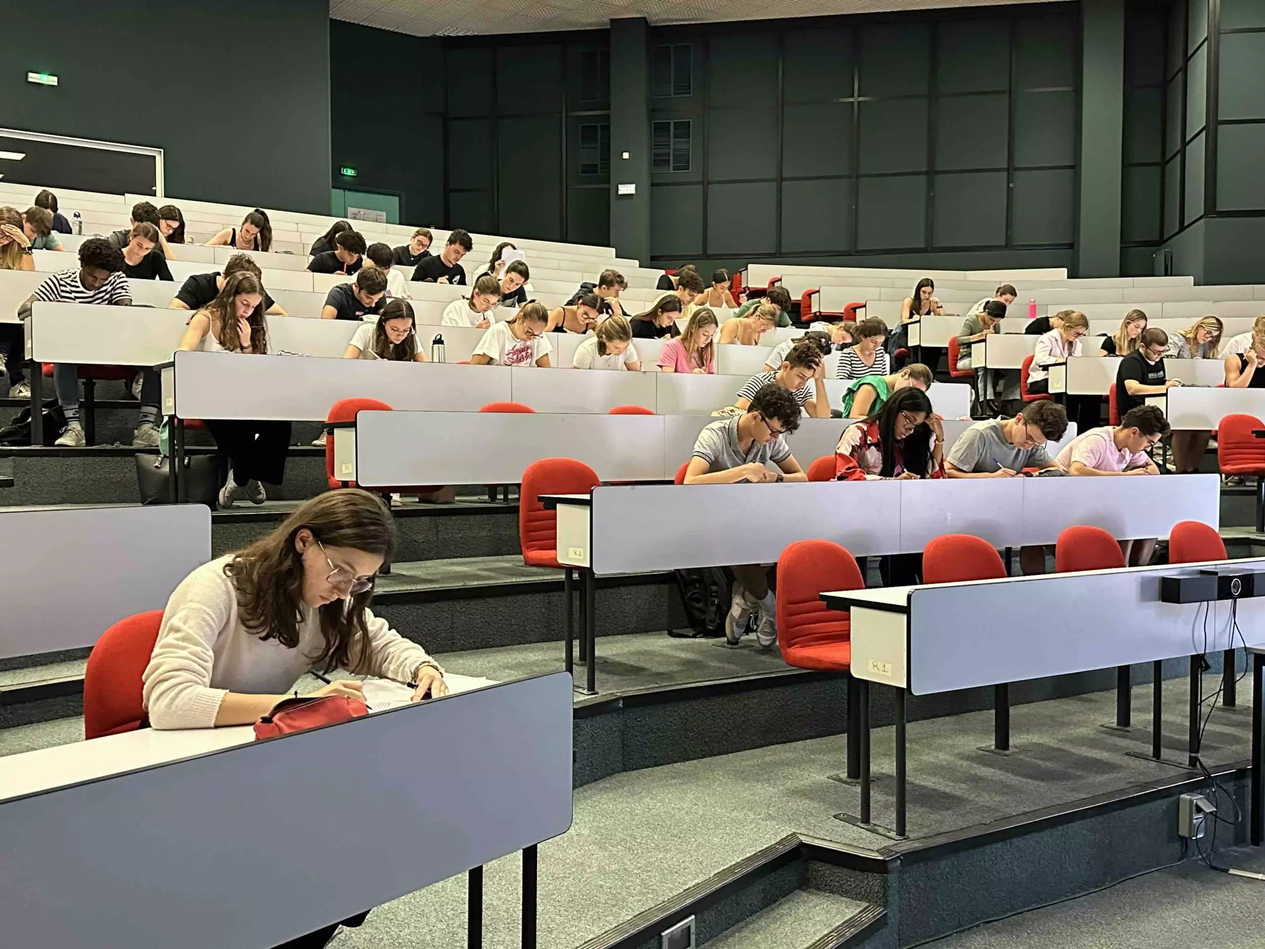 Fin du PASS / LAS : Ce qui change (vraiment) avec la réforme des études de santé 2027